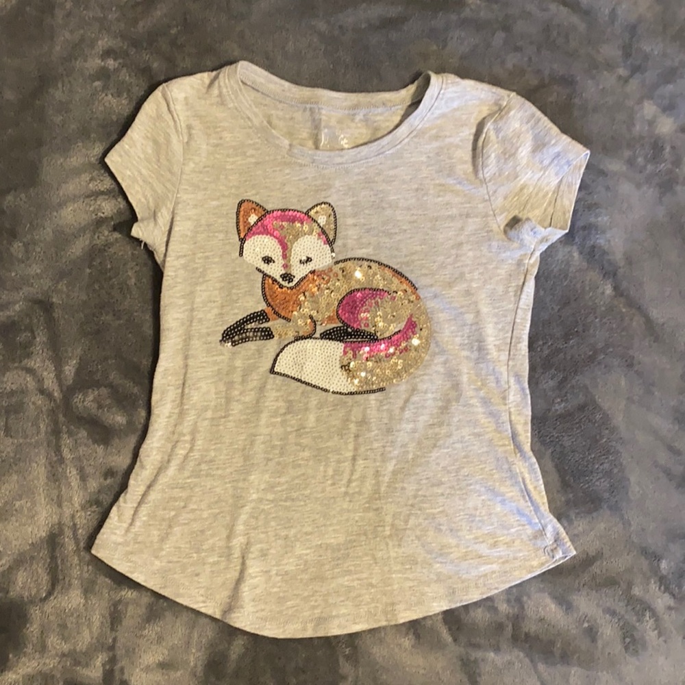 Girls T-shirt size 6